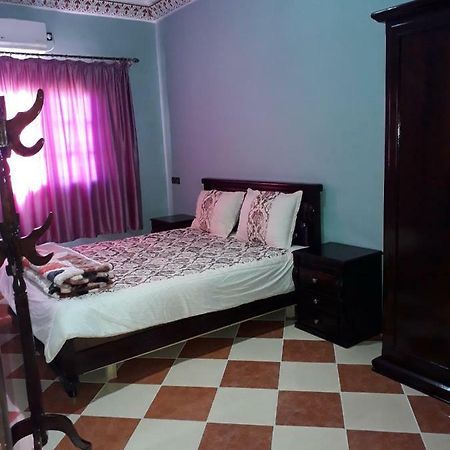 Residence Dikre Варзазат Екстериор снимка